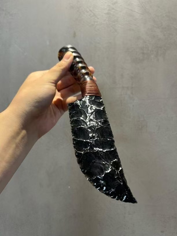 Cosplay ブラインドボックス ハンターナイフ - ランダムな素材とランダムなハンドル