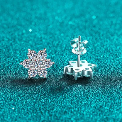 女性用スターリングシルバーモアッサナイトひまわりイヤリング