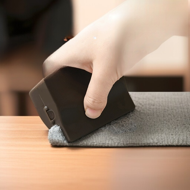 Multifunctional groove and dead corner gap brush