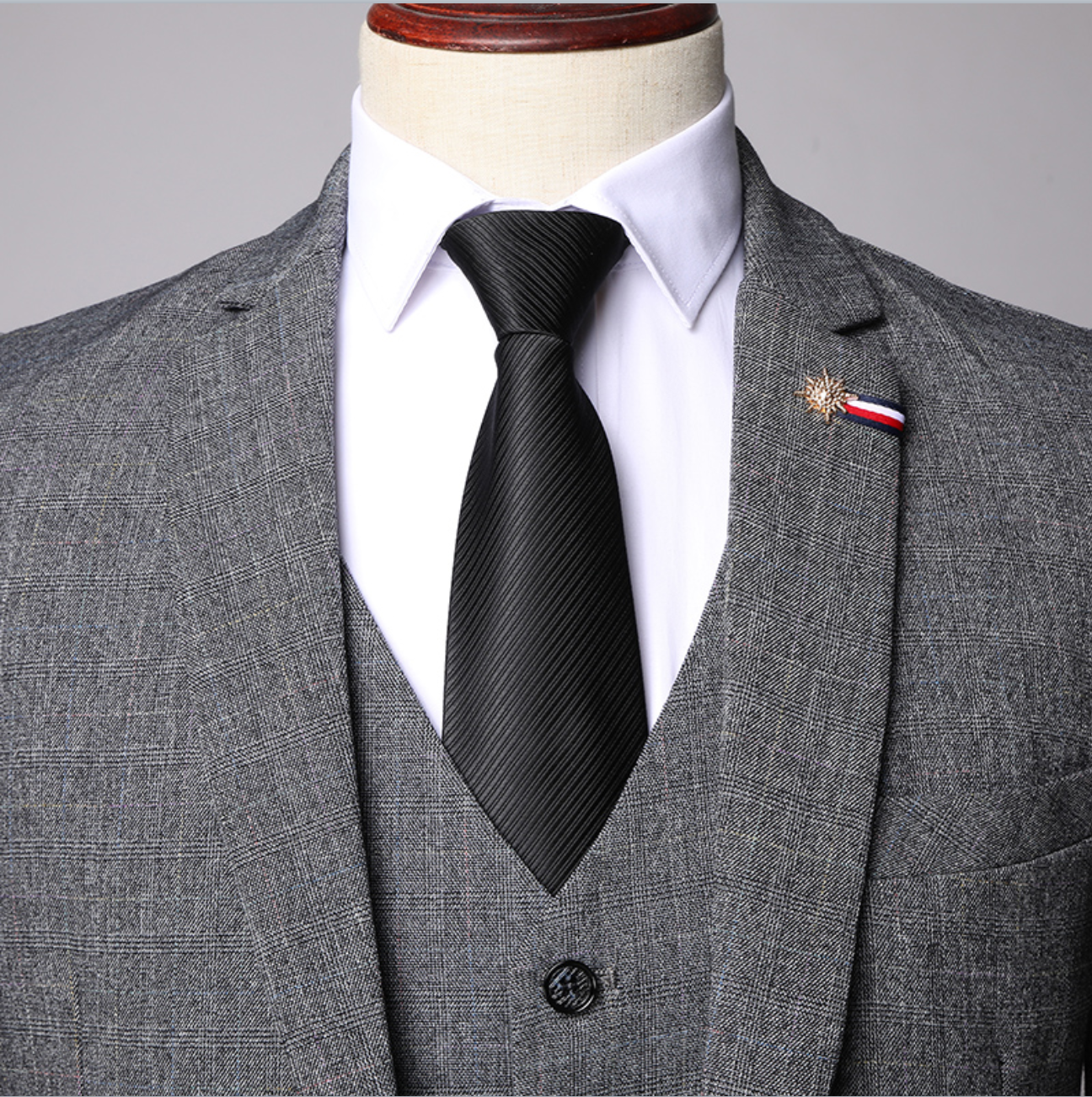 Manforcorleone Elegant 3-Piece Suit