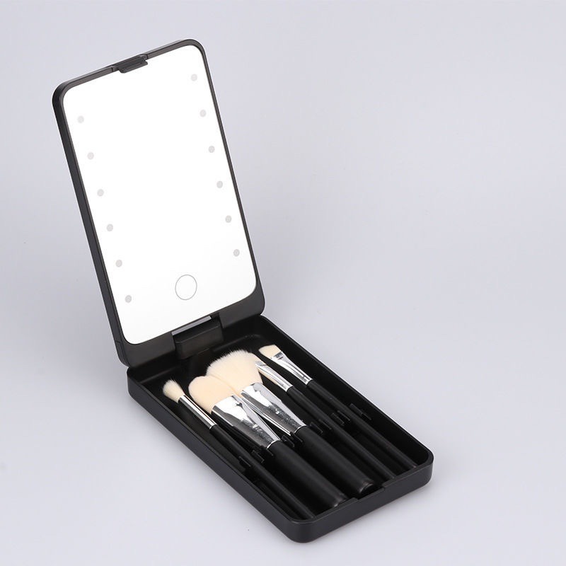 [Blogger's Recommendation] LED Makeup Brush Set