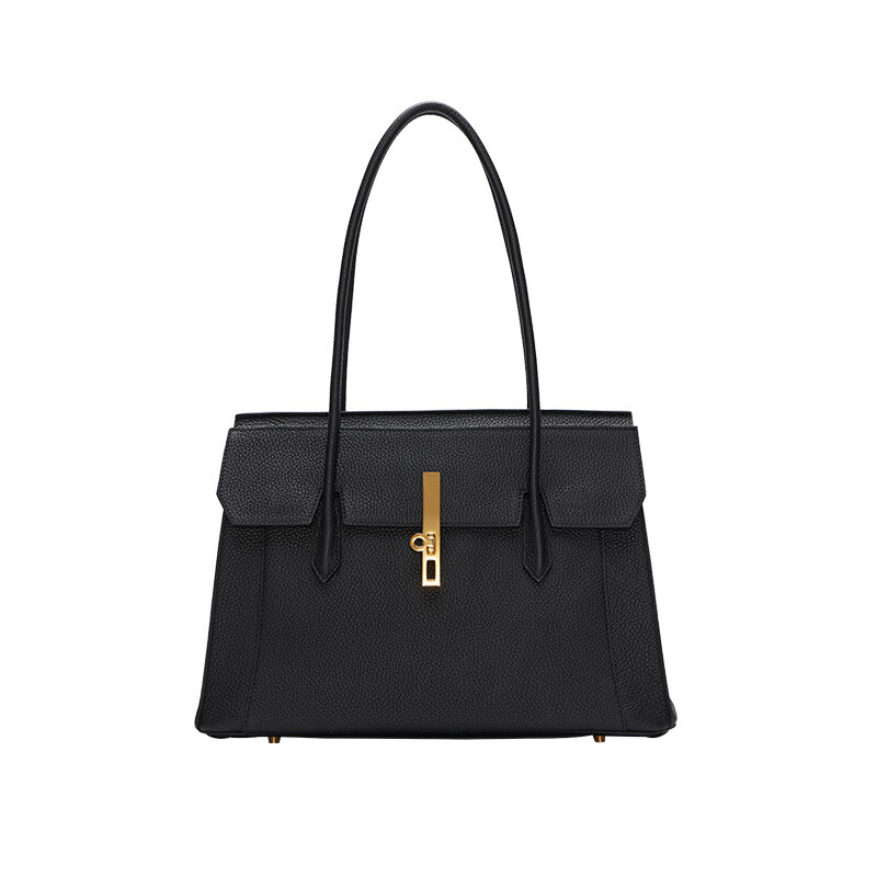 August Shoulder Bag