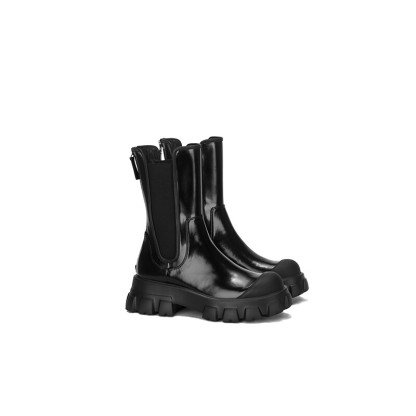  Chelsea Chunky Boots