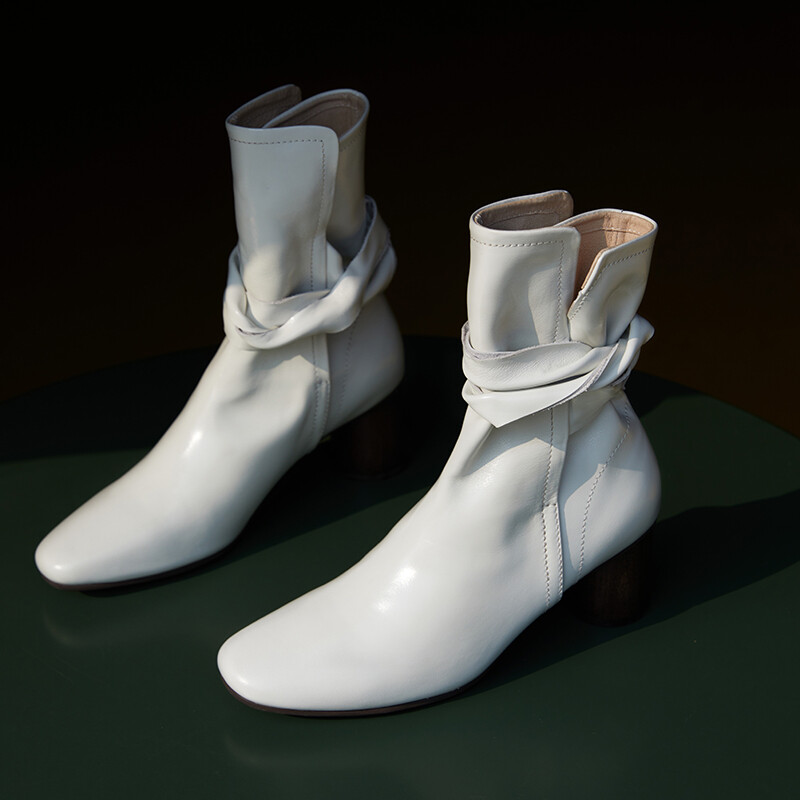 Lauranne Wrapped strap boots