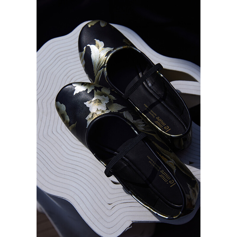 Laonore Chinese-style retro flats