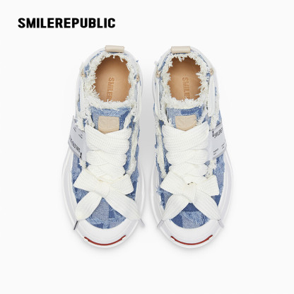 LIGHT BLUE LATTICE.LOW.SP