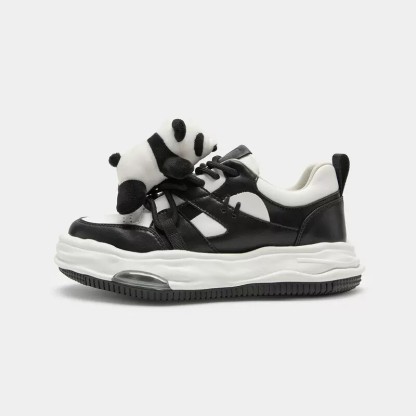 Panda plush sneaker