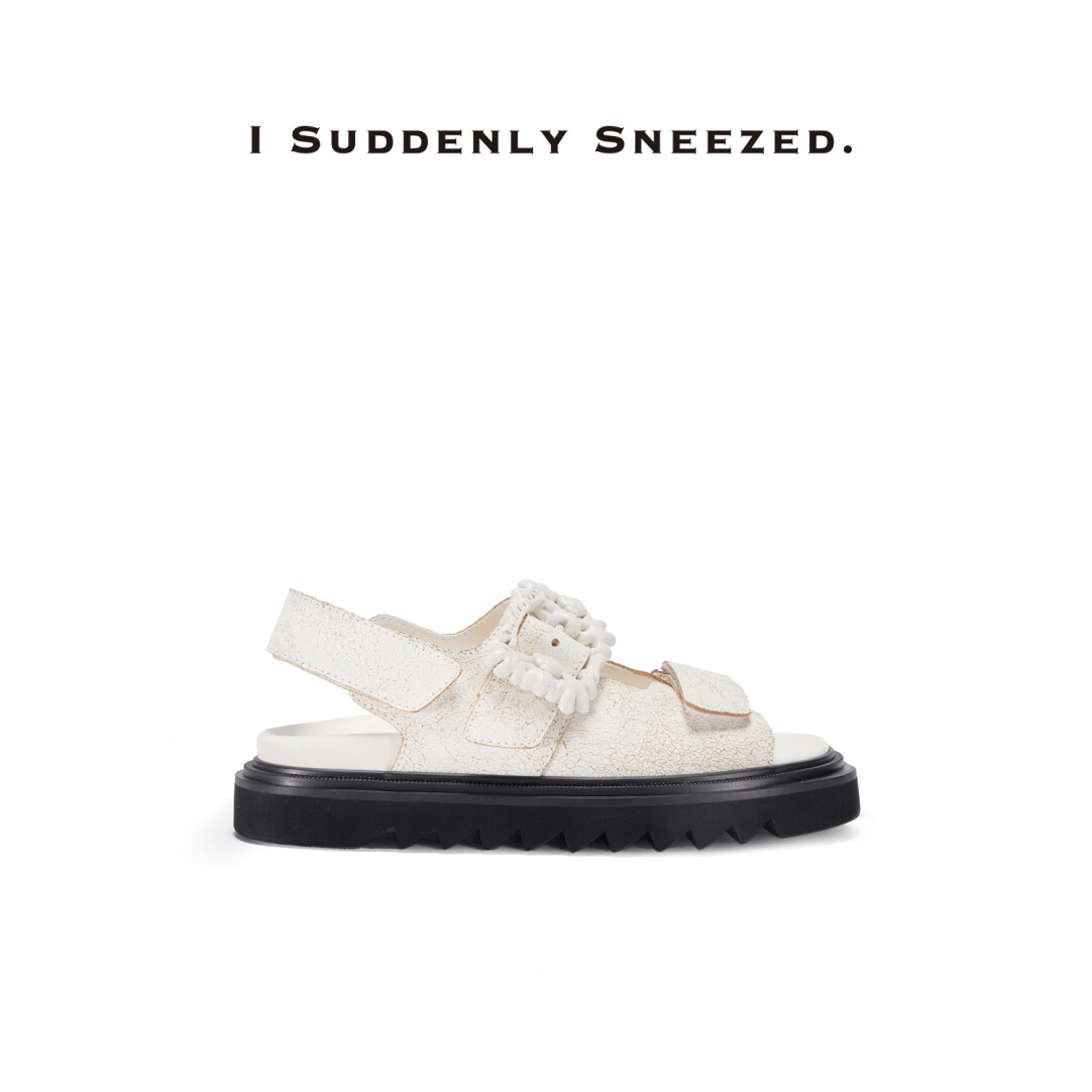 Cream Flower Buckle Beach Sandals