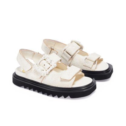 Cream Flower Buckle Beach Sandals