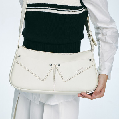 Collar Bag Small