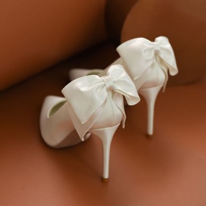 Classic Ribbon Heels