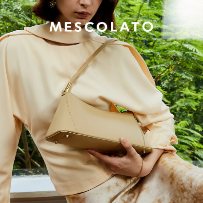 Italia Baguette Bag