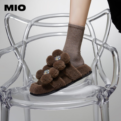 Sweet faux fur sandals