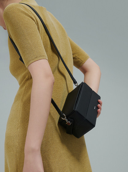 BLOCK MINI Foldable Cube Bag