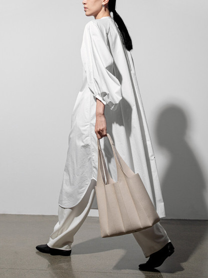 Wander Shoulder Bag