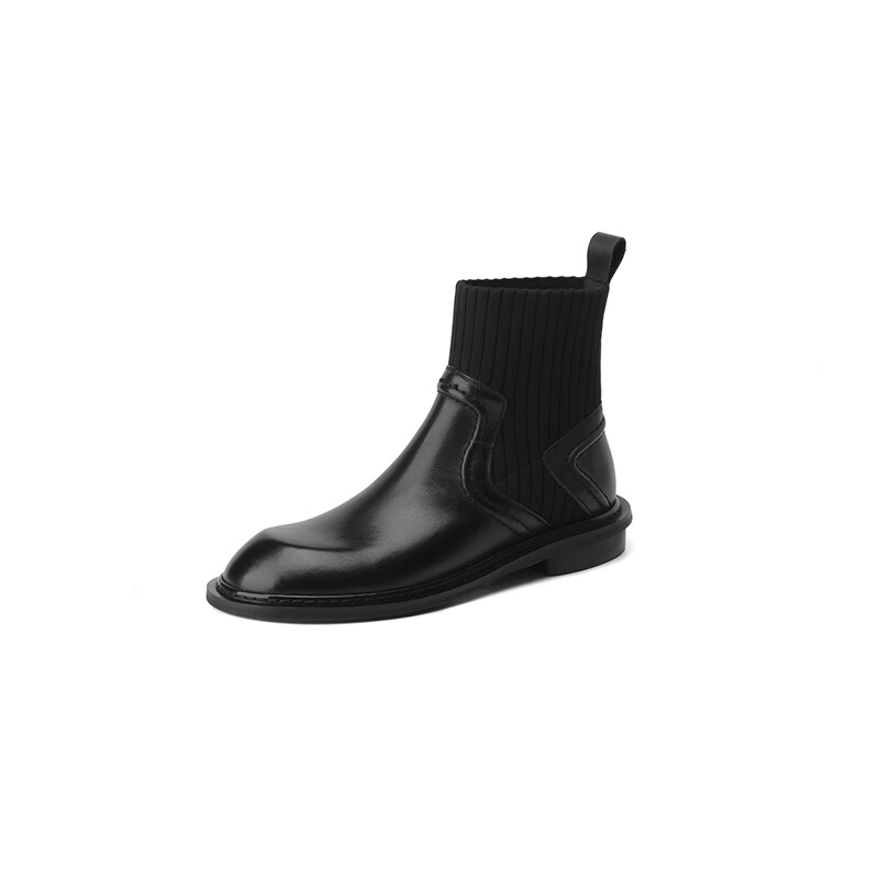 Round-Toe Low-Heel Boots