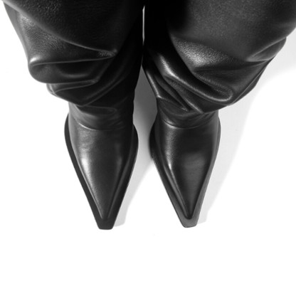Slouch boots