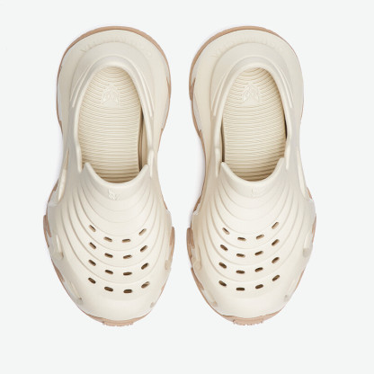 Dragon spike shoes