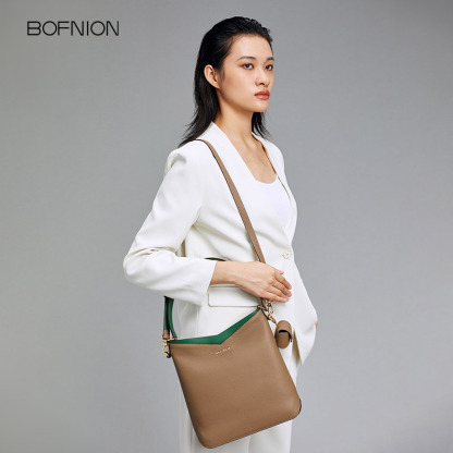 Medium Leather “Bucket bag” Series