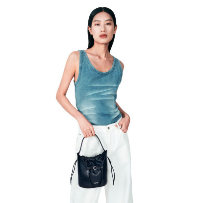Crispy Petal Bucket Bag