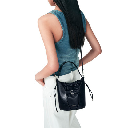 Crispy Petal Bucket Bag