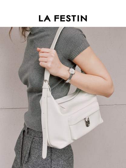 Water Pull Tab Hobo Bag