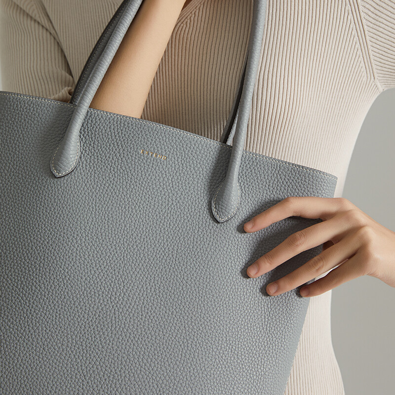 Simple Feeling Handbag