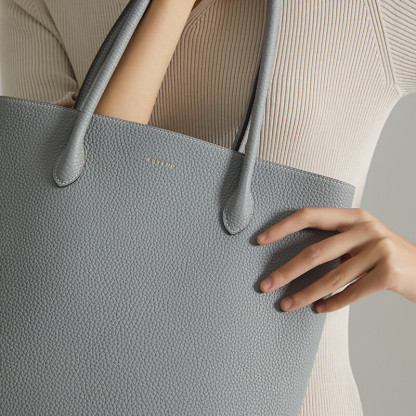 Simple Feeling Handbag