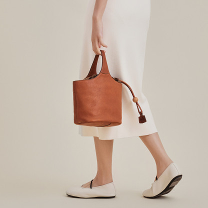 Lychee Pattern Bucket Bag