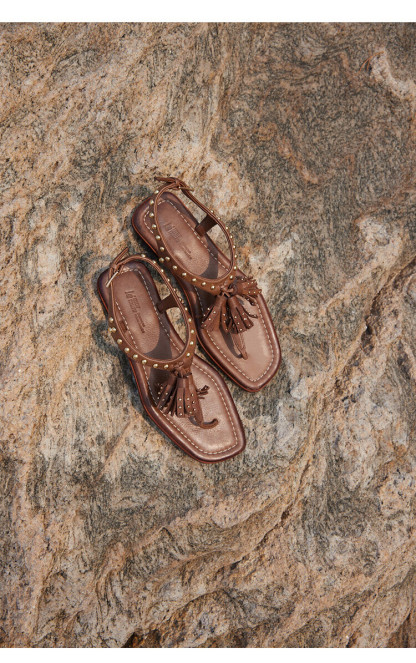 Folk-style tassel sandals