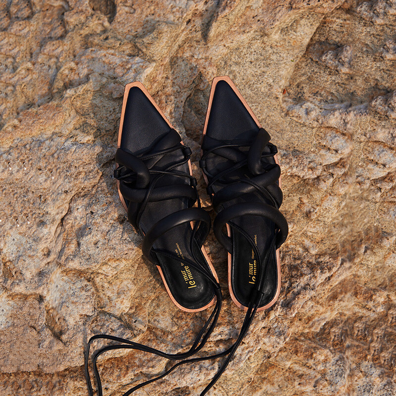 Enveloppe water-dyed sheepskin slippers