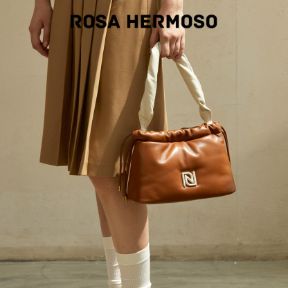 Nice Pillow Shoulder Bag