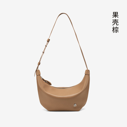 Croissant Bag 2151