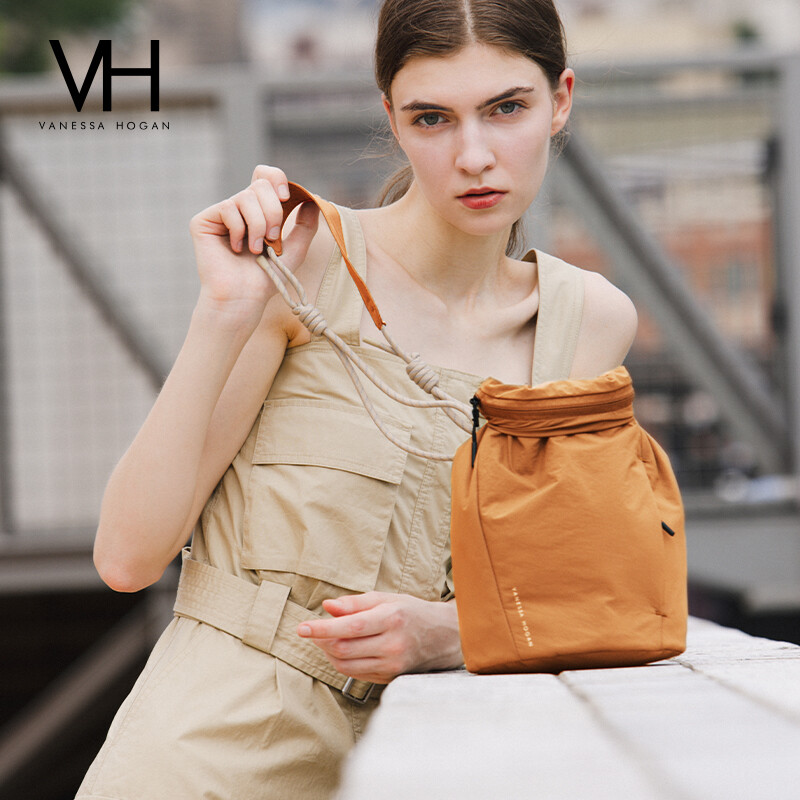 Active Water Bucket Bag