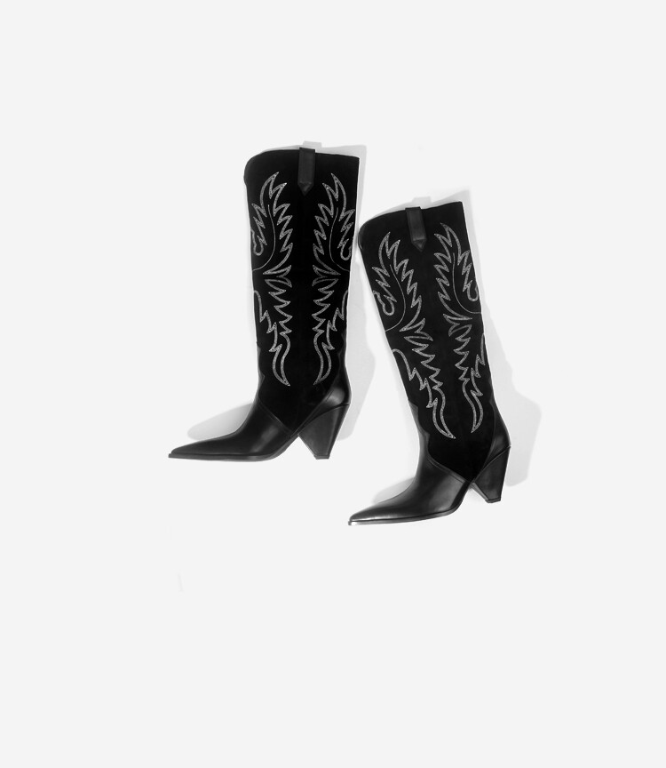 Embroidered Western Cowboy Boots