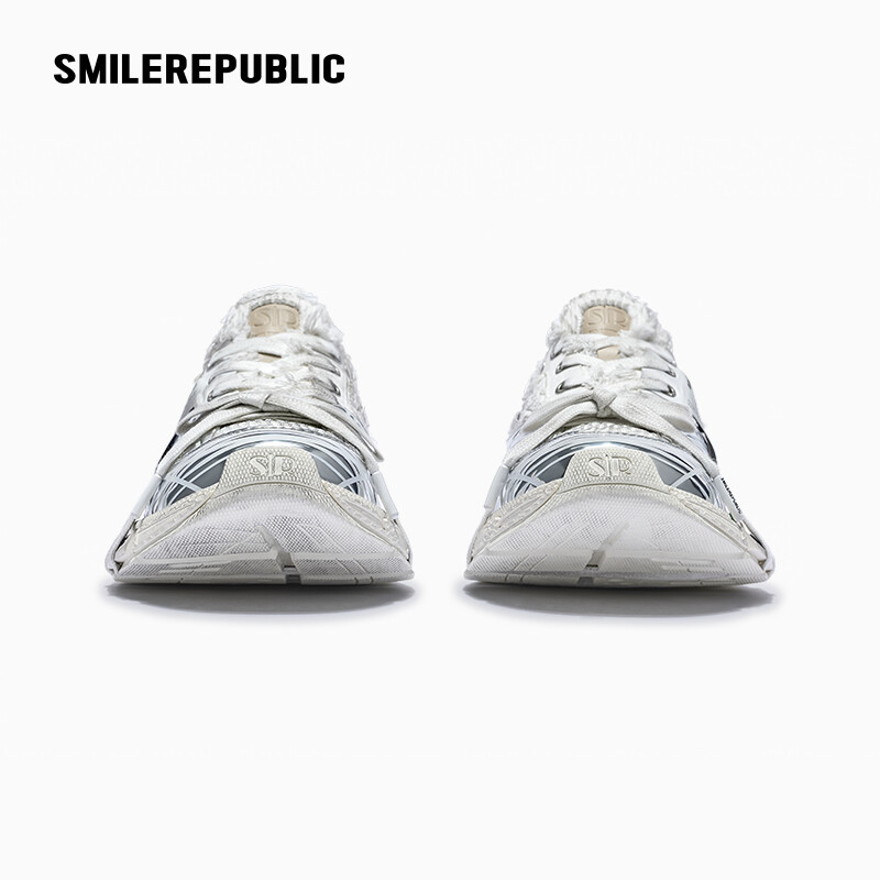 Skyline Sneakers