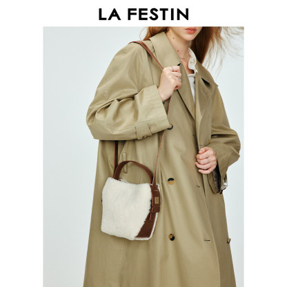 Fortune Plush Bucket Bag