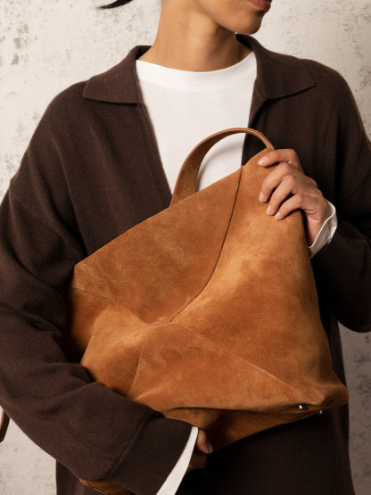 FACET SOFT Leather Tote Bag 
