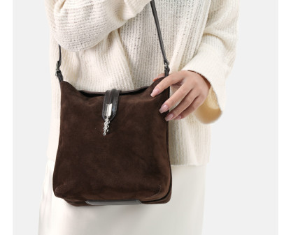Archer Bucket Bag