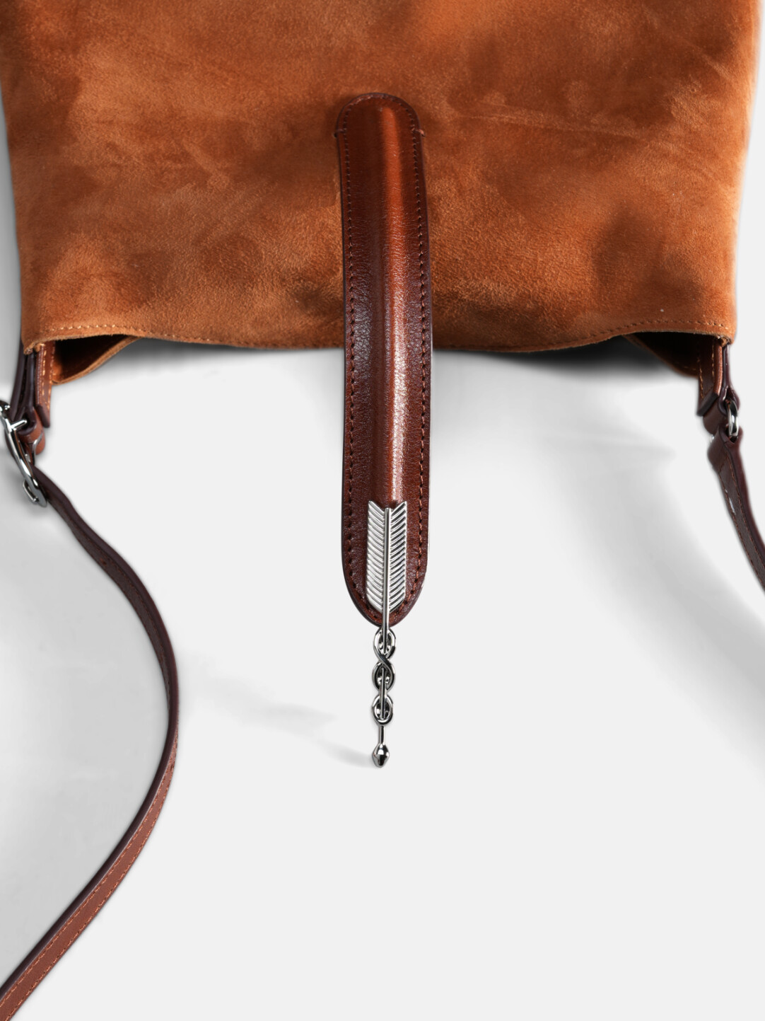 Archer Bucket Bag
