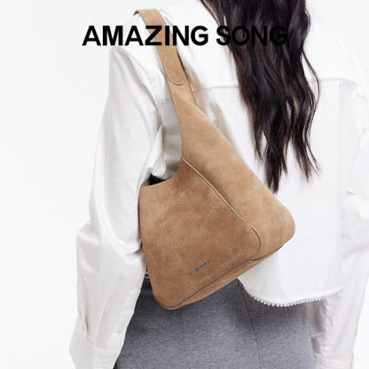 Flat Bucket Bag