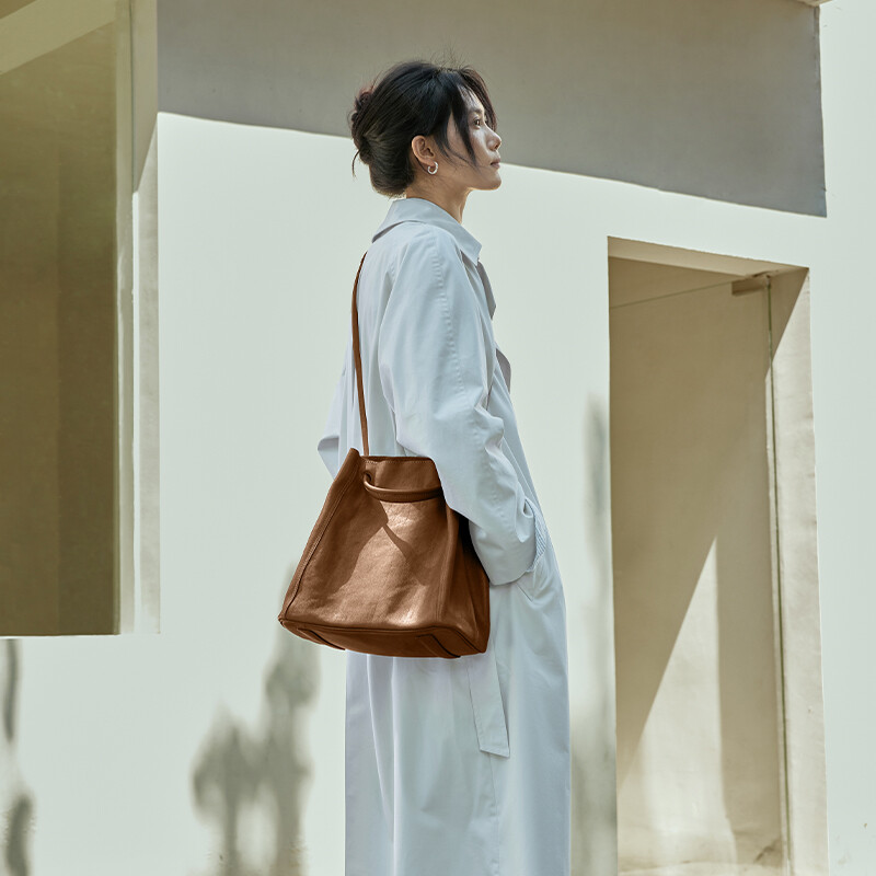 Leisure 008 Bucket Bag