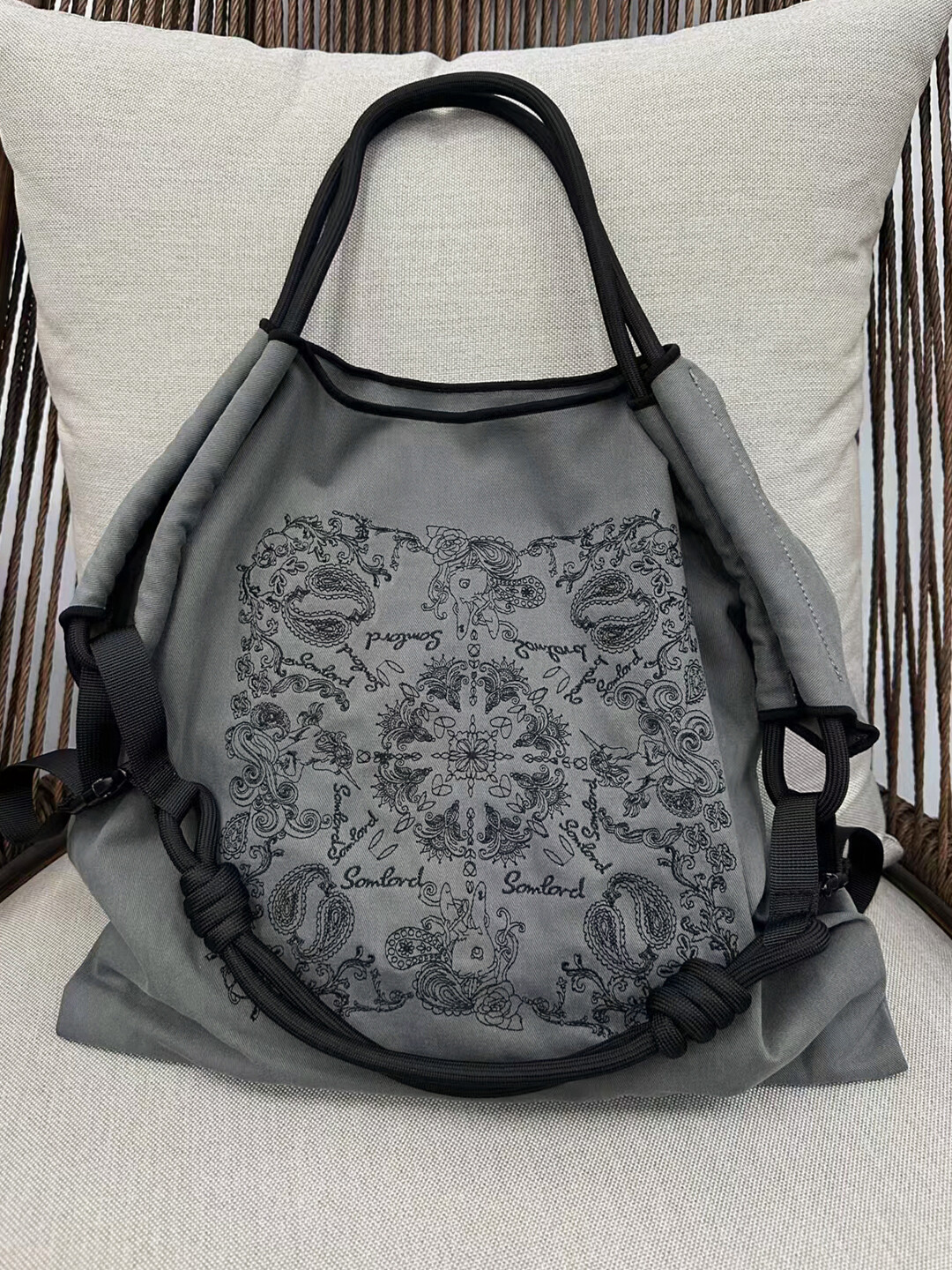 Unisex Paisley Vintage Embroidery Totebag