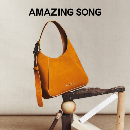 Flat Bucket Bag