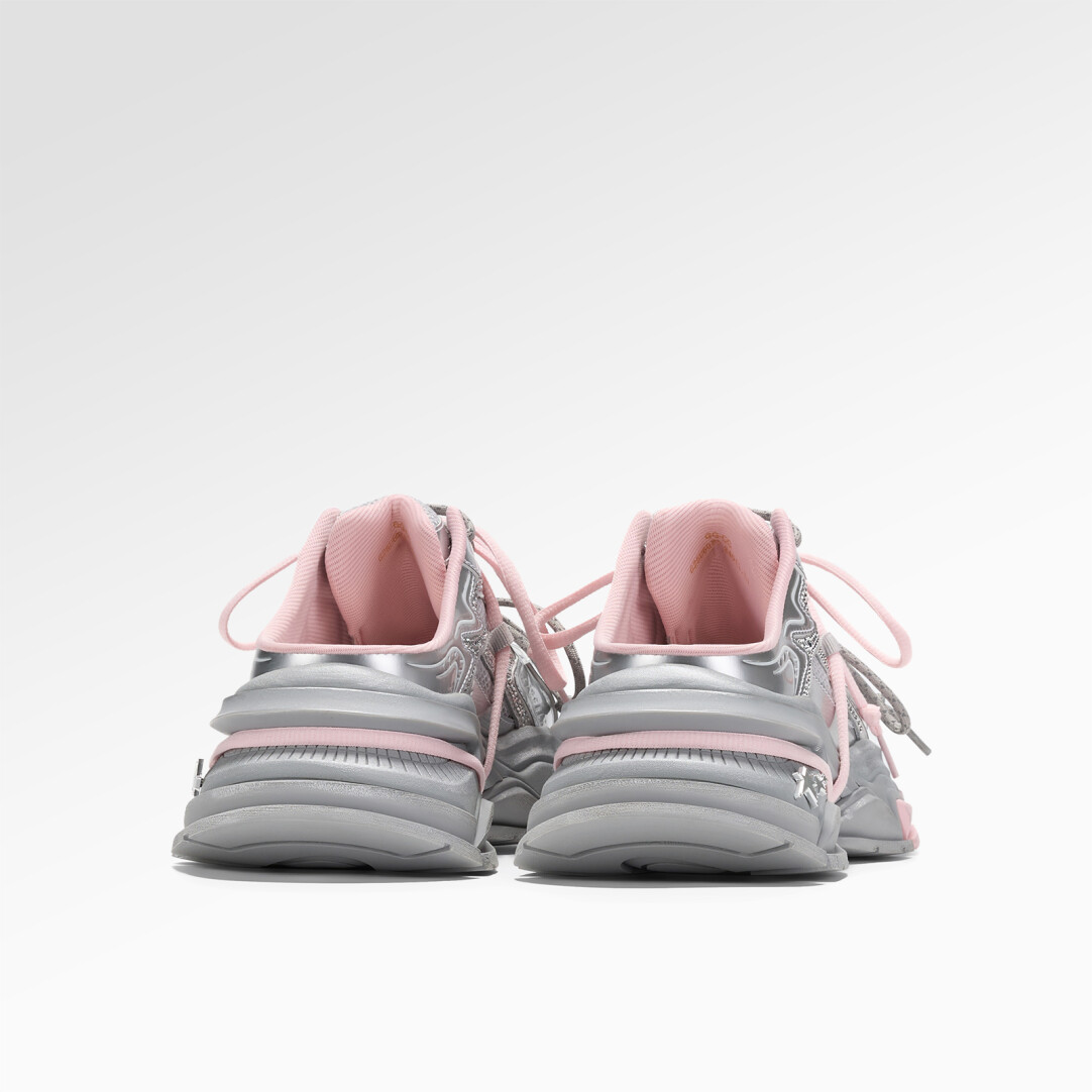 Cyber Set Closed-Toe Half-Slip-On