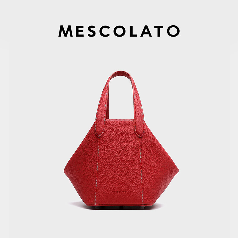 Commuter Bucket Bag