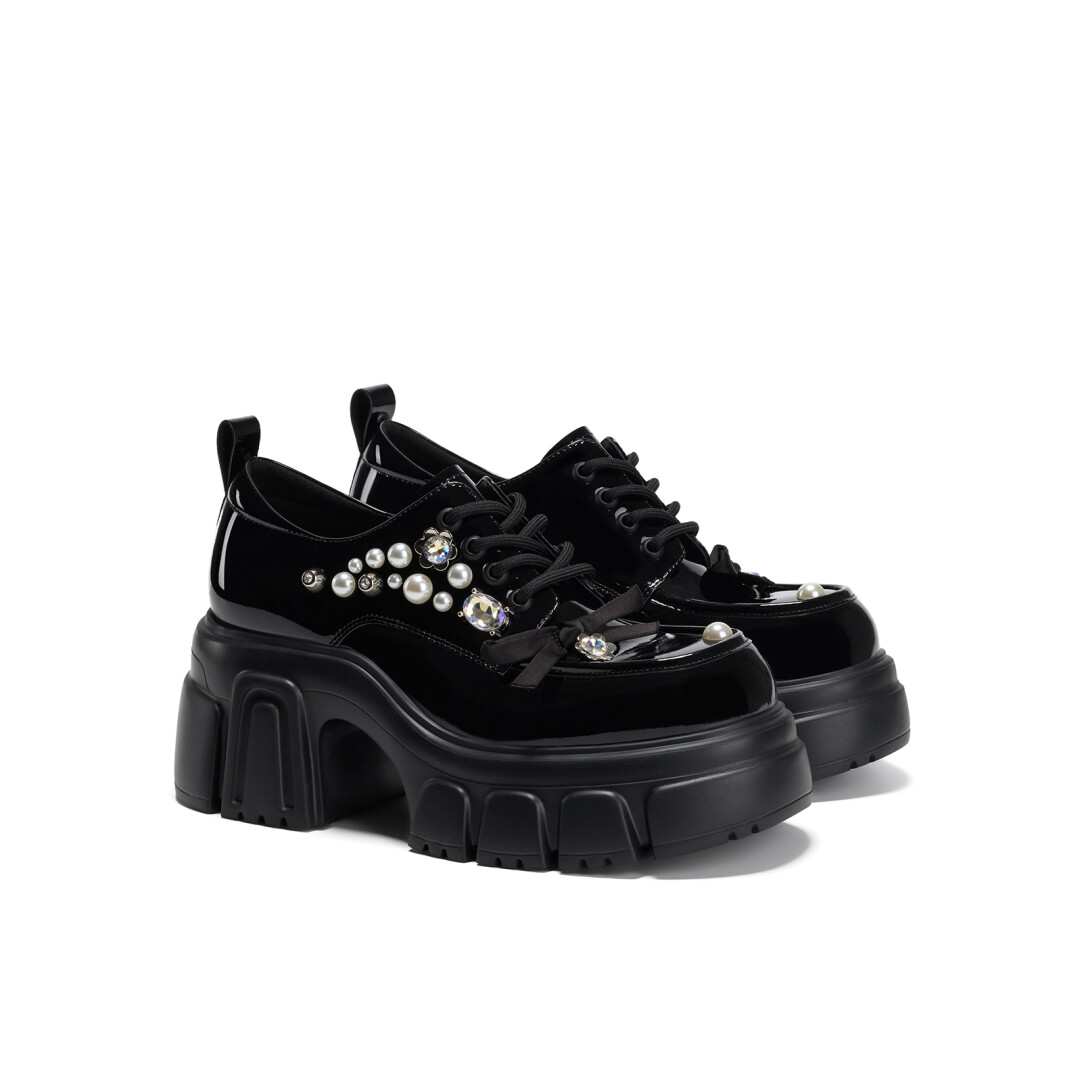 Ivy League Rhinestone Leather Shoes