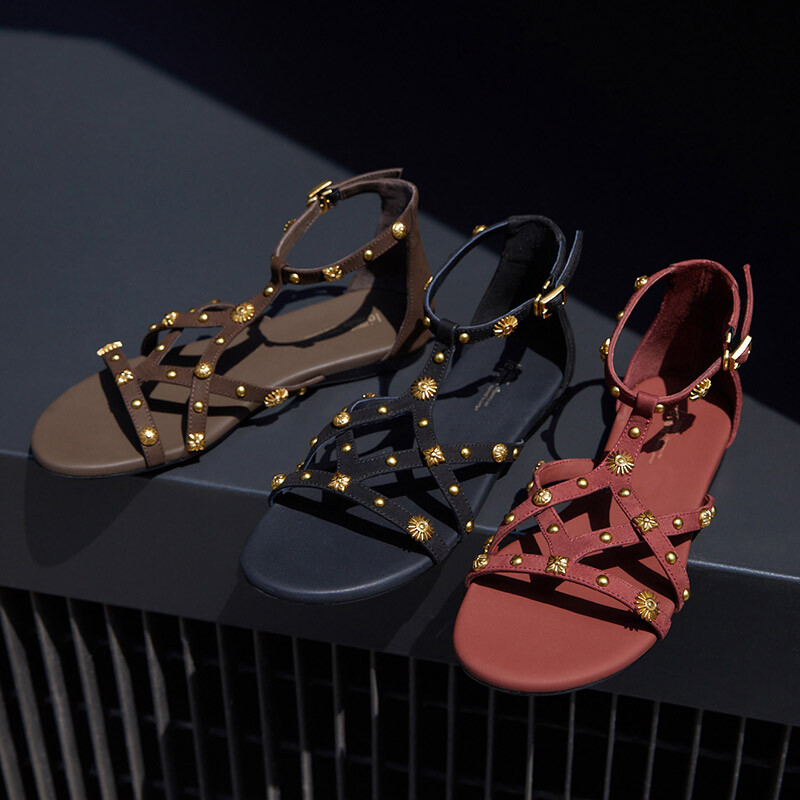 Jeunesse Roman Sandals