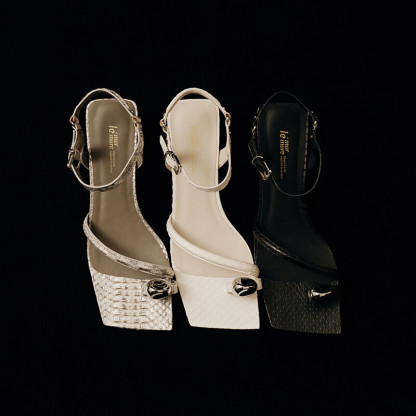 Toe Ring Sandals