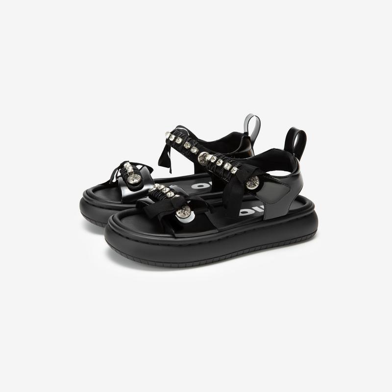 Velcro casual sandals